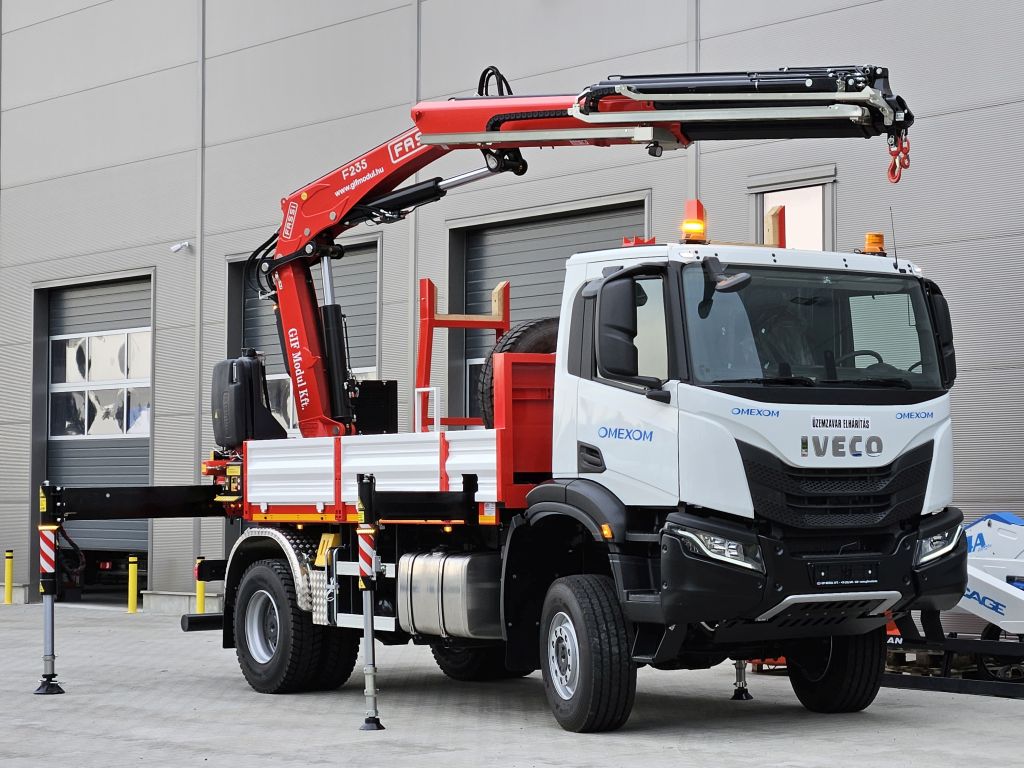 Közepes méretű daruk